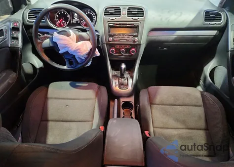 2014 Volkswagen Golf z USA, uszkodzony, nr VIN WVWDB7AJ8EW007701